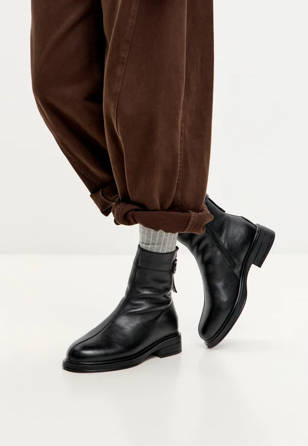 BLOCK HEELS  - Winter boots - black
