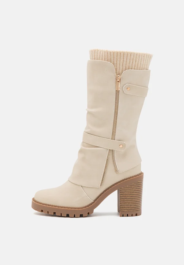 Boots - beige