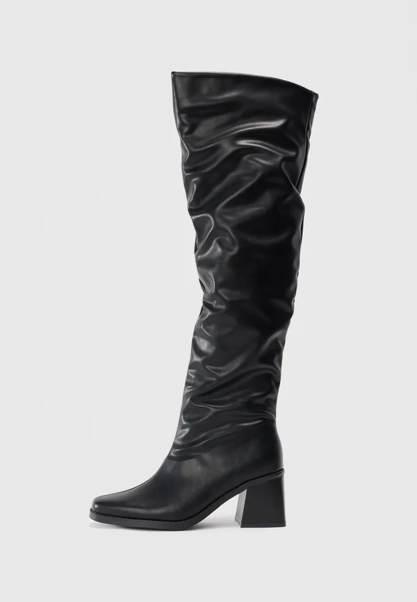 Boots - black