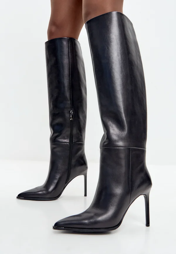 Boots - black