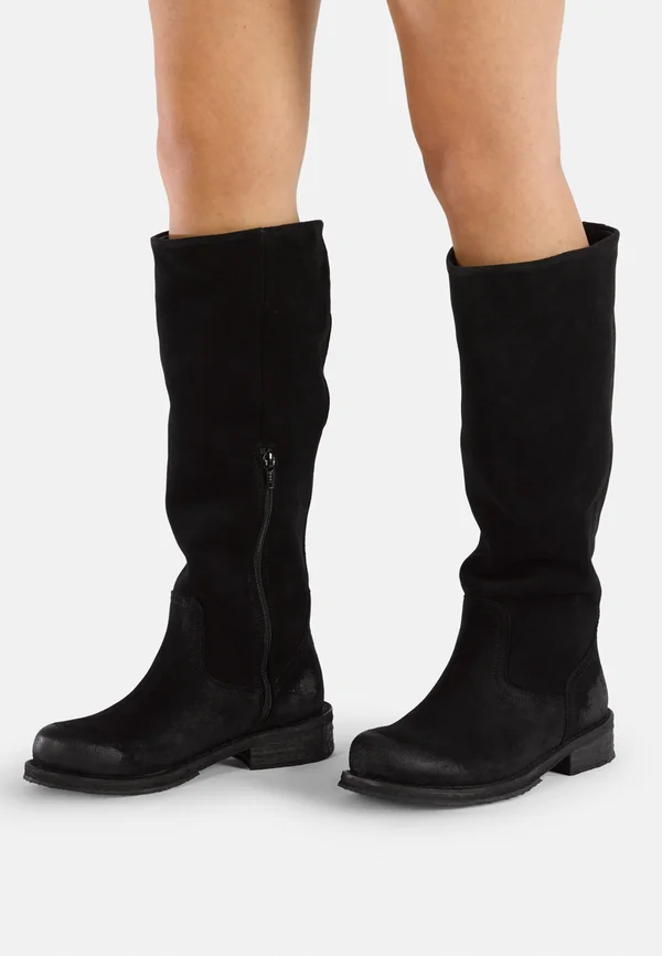 Boots - black