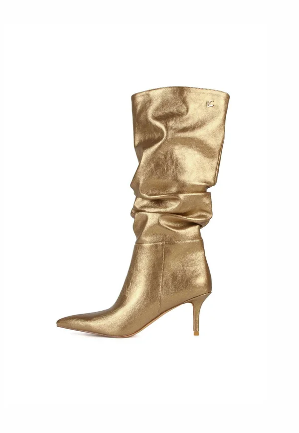 Boots - gold