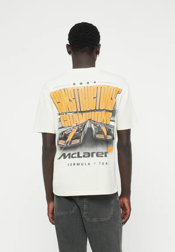 BOXY MCLAREN CONSTRUCTORS - Print T-shirt - off white