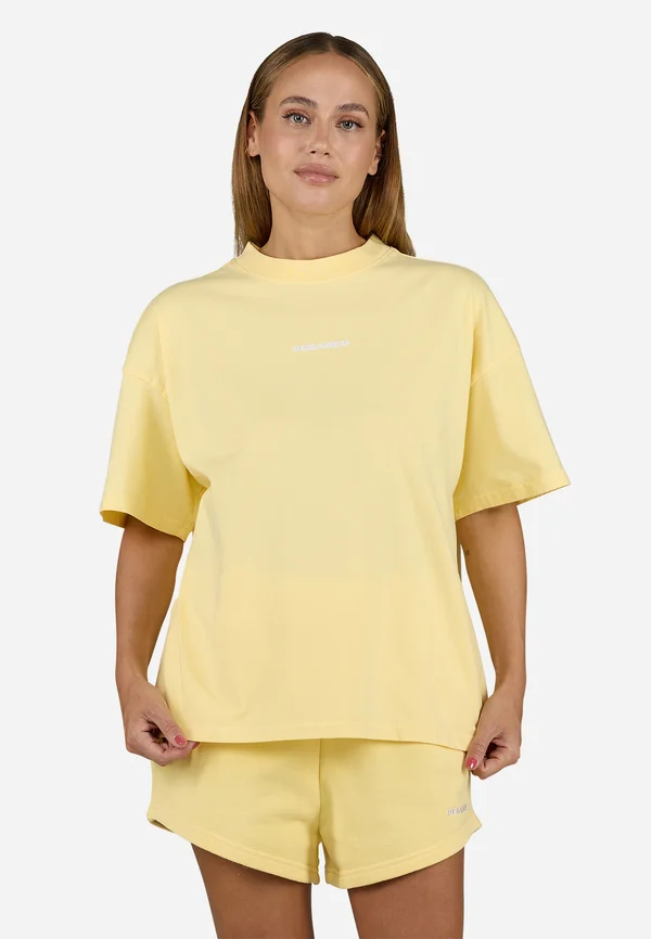 BRACY HEAVY OVERSIZED TEE - Basic T-shirt - washed soft yellow/white gum