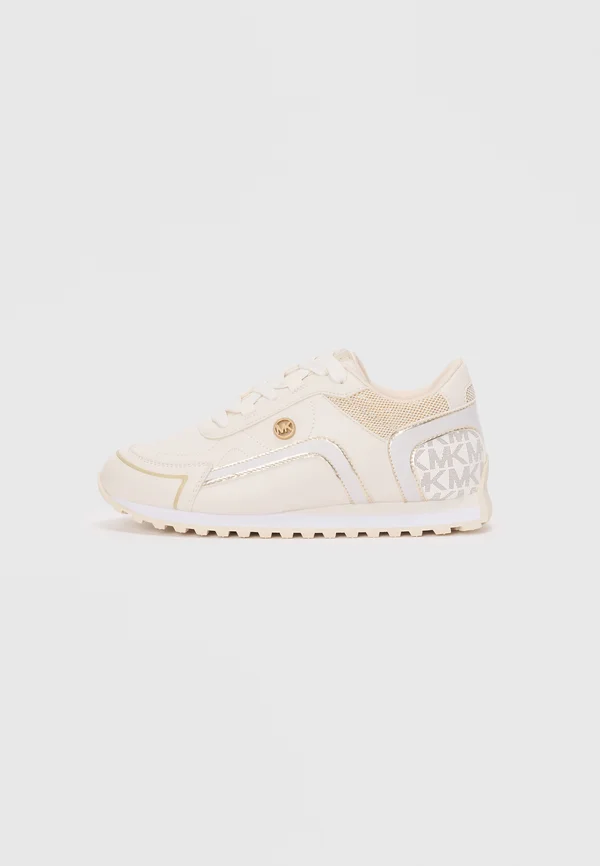 BYRDIE - Trainers - vanilla