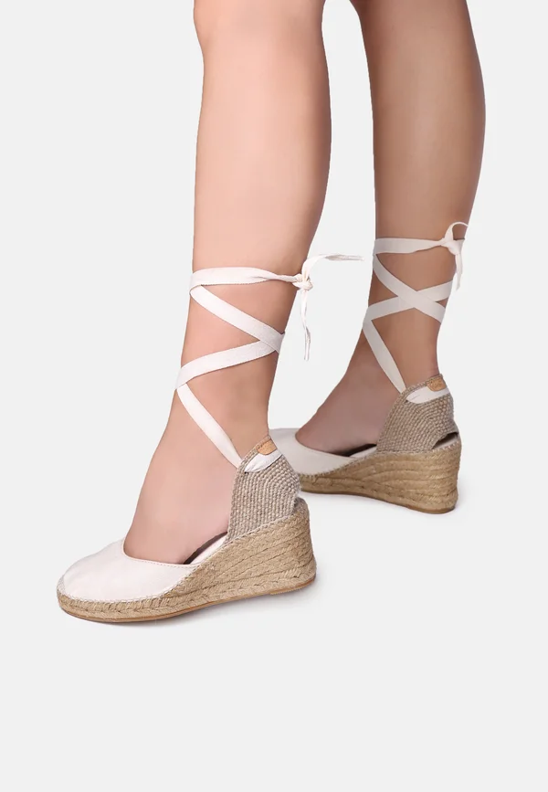 CALONGE - Lace-up heels - cru