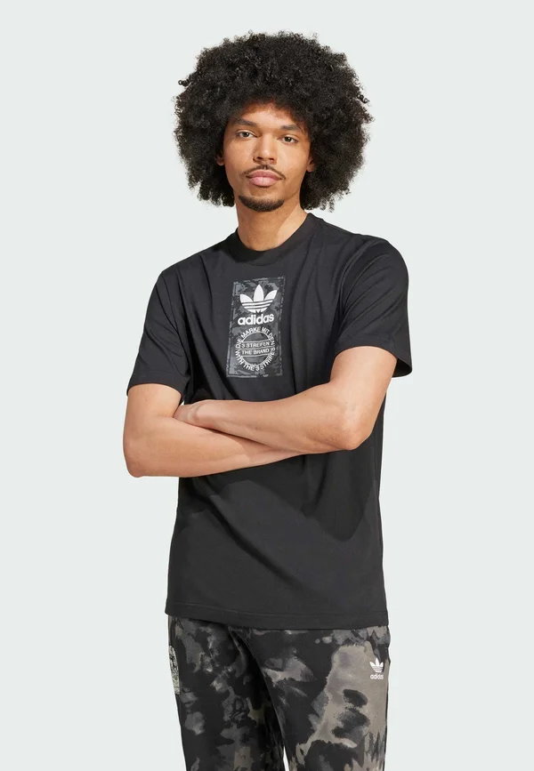 CAMOUFLAGE LABEL - Print T-shirt - black