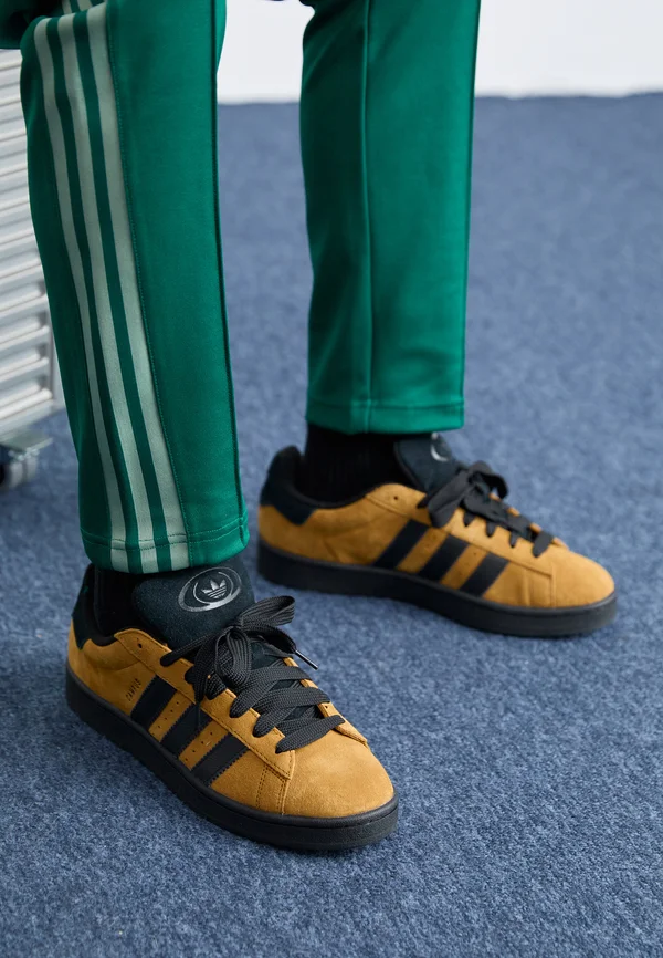 CAMPUS 00S - Trainers - core black/bronze strata