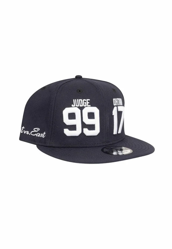 Cap - marine
