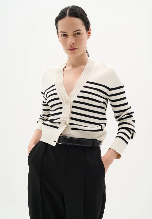 Cardigan - black stripe