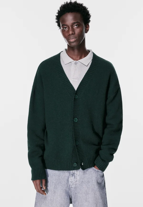 Cardigan - dark green