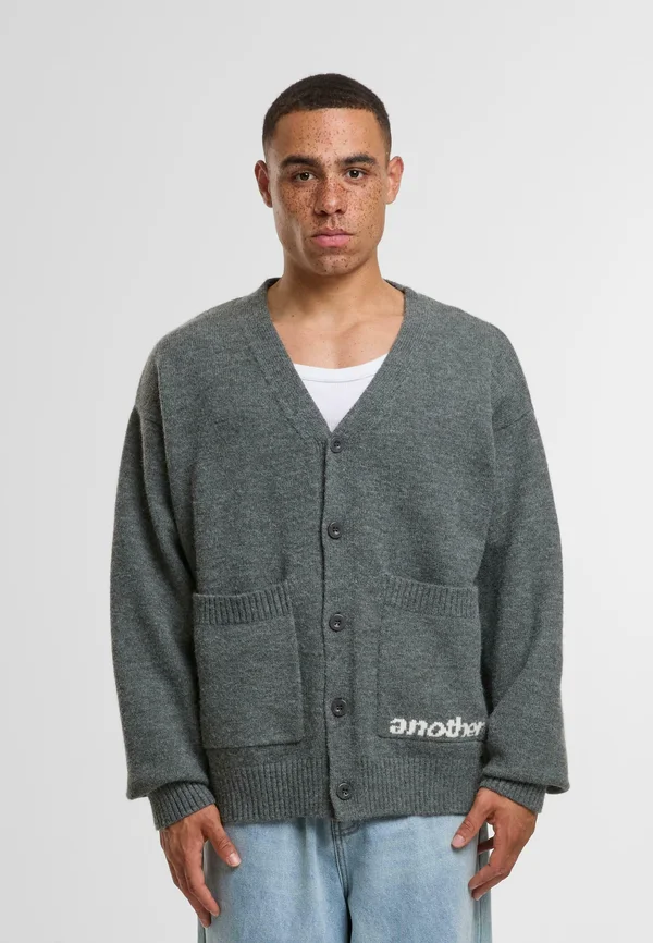 Cardigan - grey