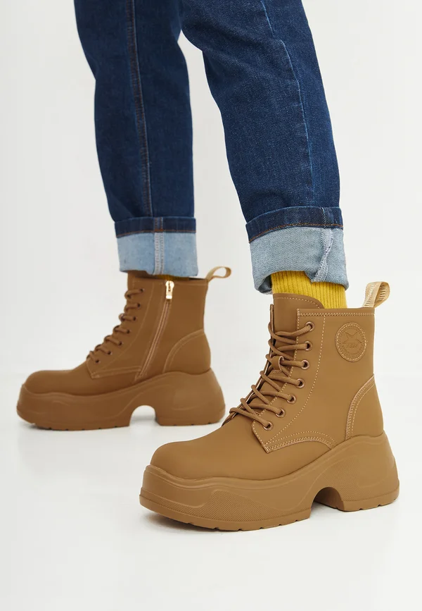 CESARE - Platform ankle boots - beige