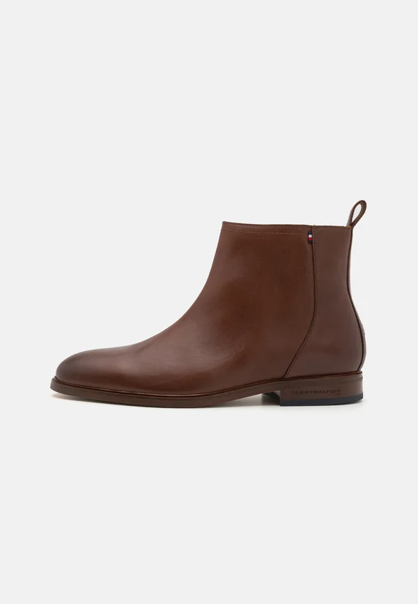 CHELSEA - Classic ankle boots - winter cognac