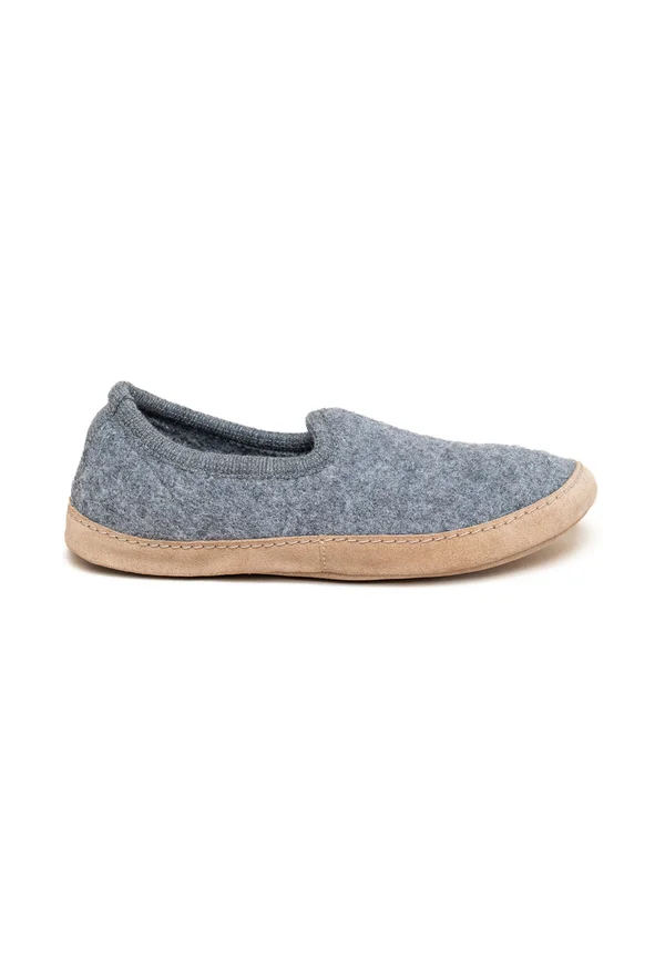CHEYENNE - Slippers - grau