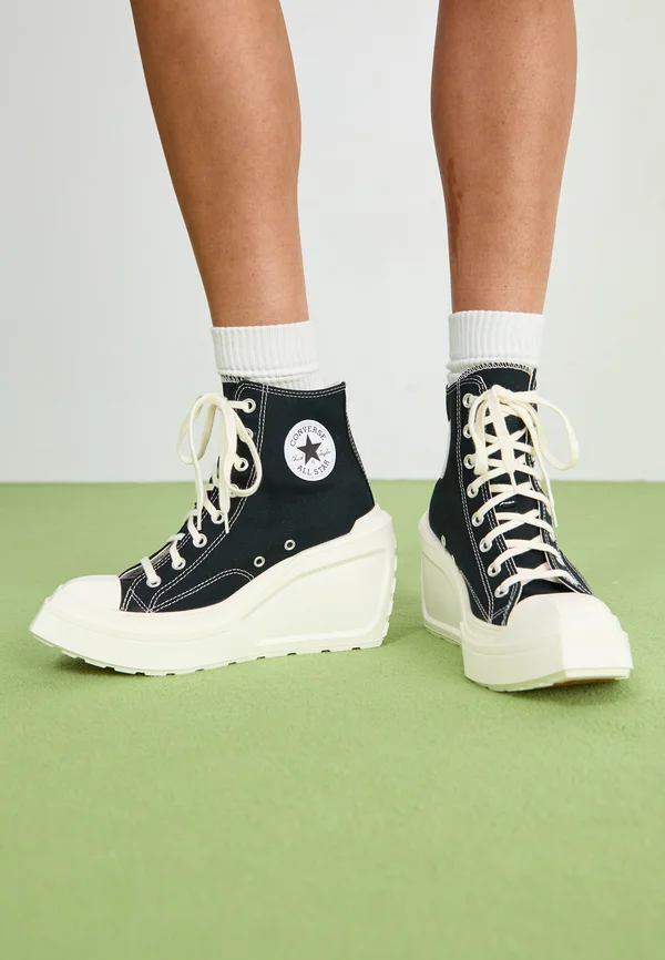 CHUCK 70 DE LUXE WEDGE - High-top trainers - black/egret