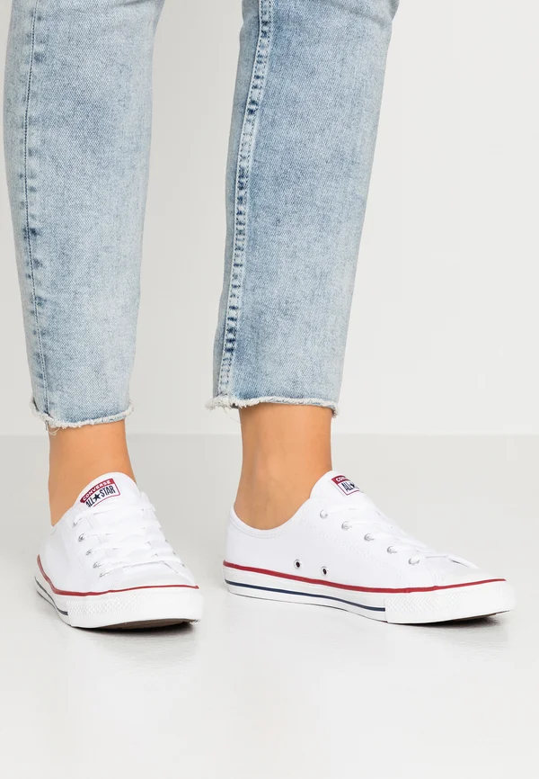 CHUCK TAYLOR ALL STAR DAINTY BASIC - Trainers - white/black