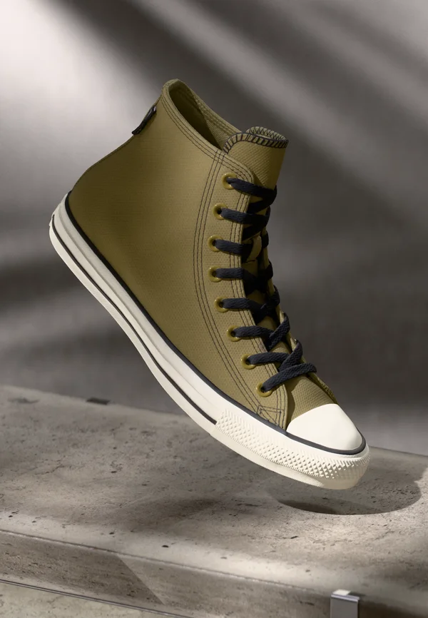 CHUCK TAYLOR ALL STAR UNISEX - High-top trainers - swamp core/black/egret