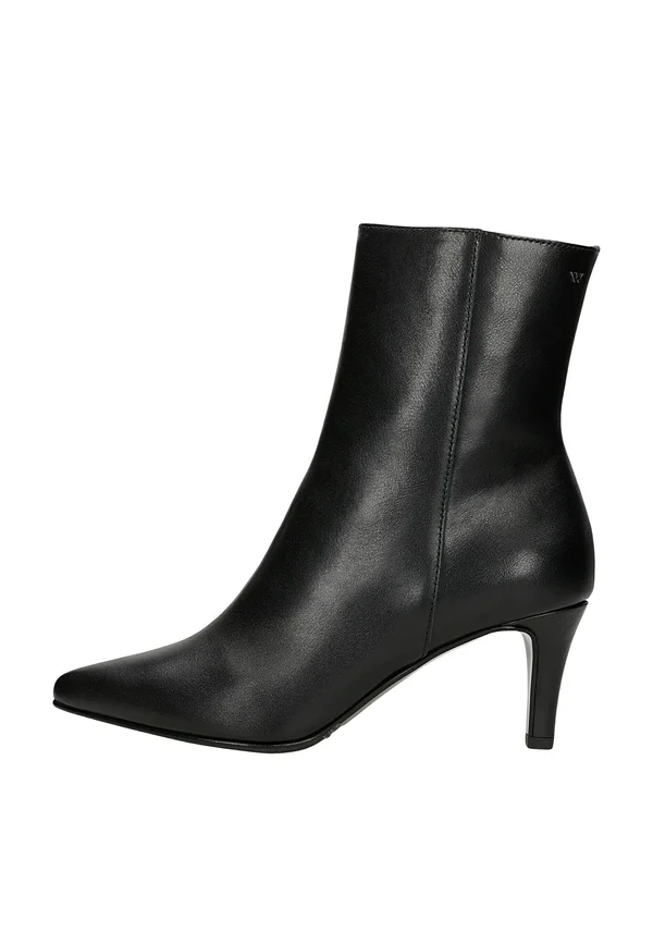 Classic ankle boots - black