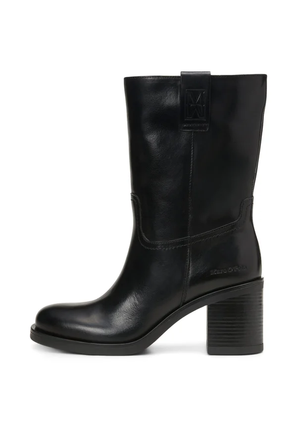 Classic ankle boots - black