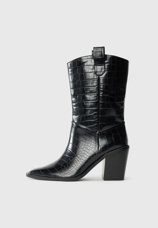 Classic ankle boots - black