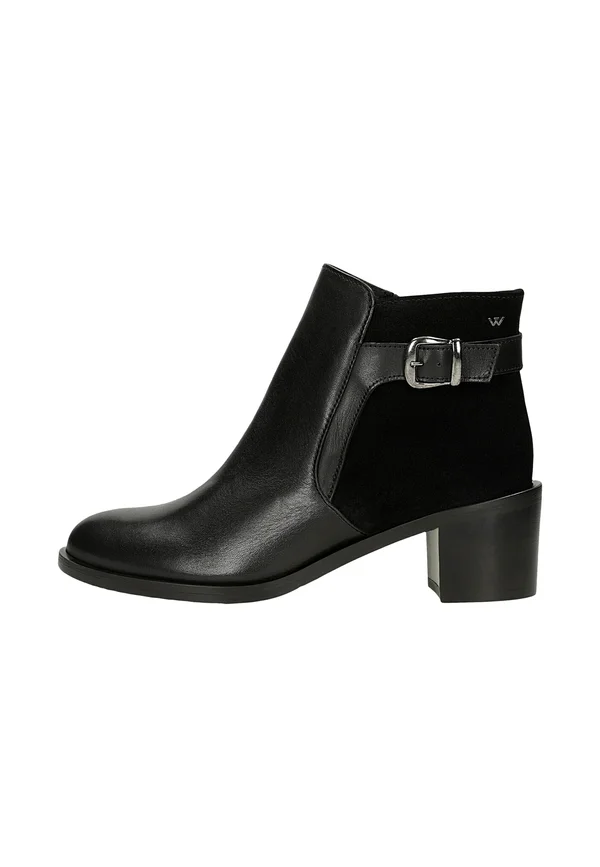 Classic ankle boots - black