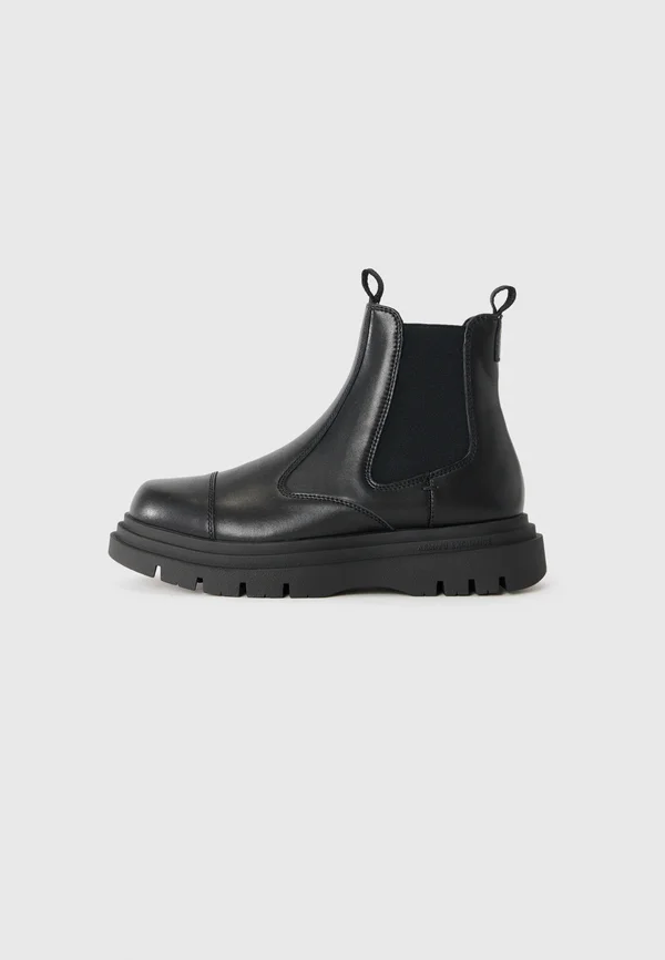Classic ankle boots - black