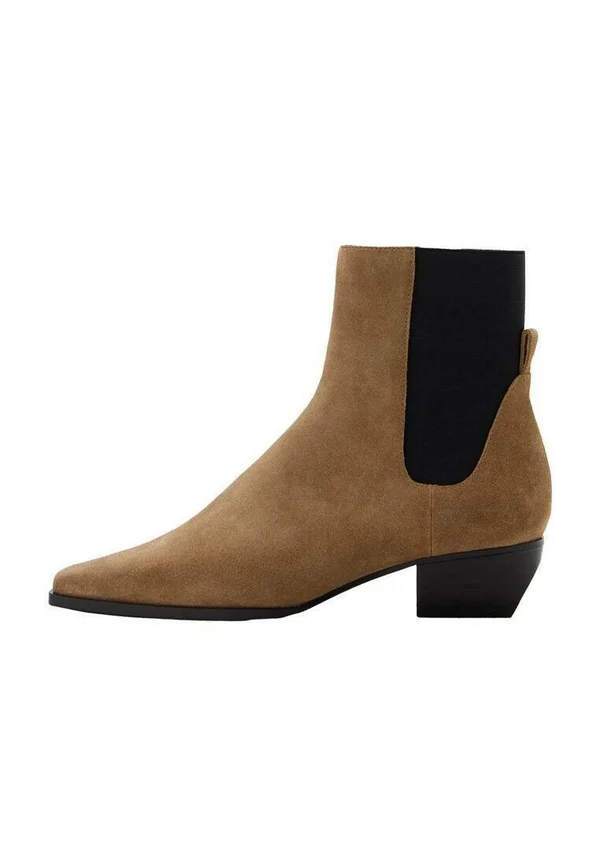 Classic ankle boots - brown