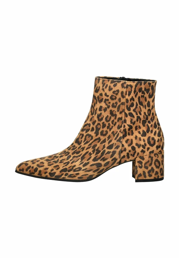 Classic ankle boots - camel