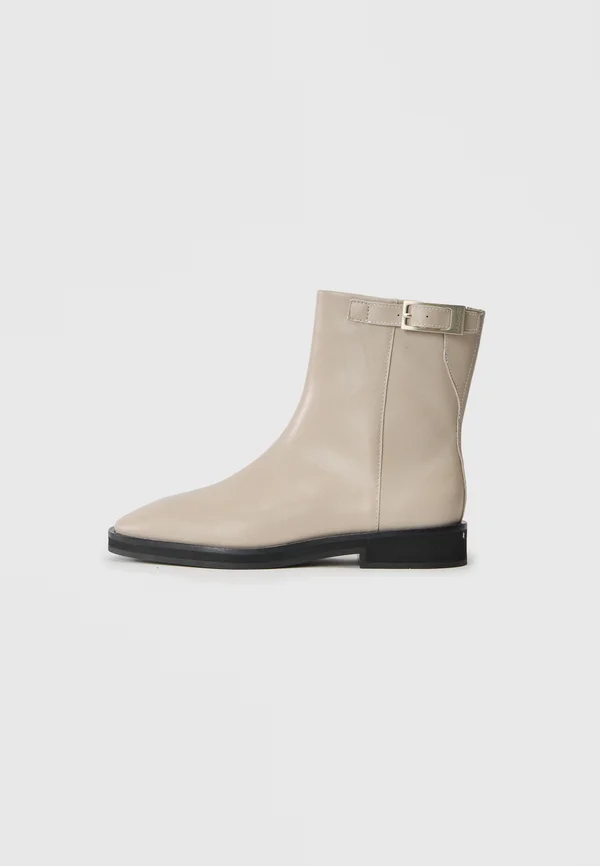 Classic ankle boots - chateau