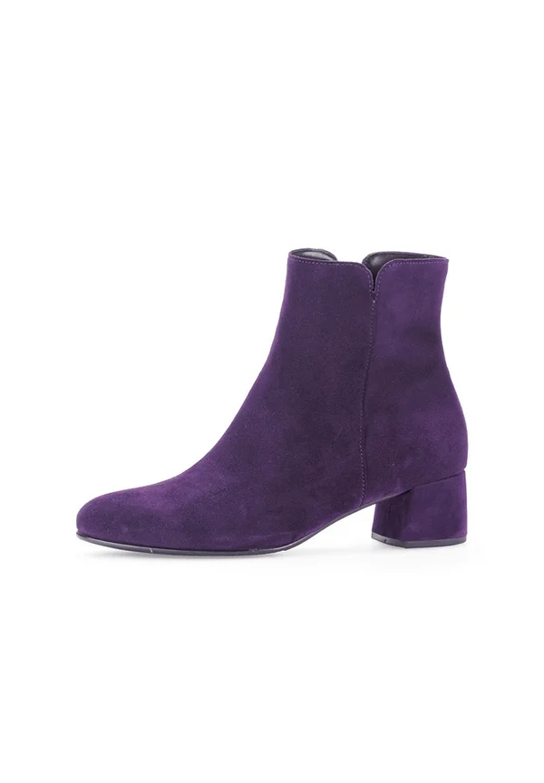 Classic ankle boots - lila