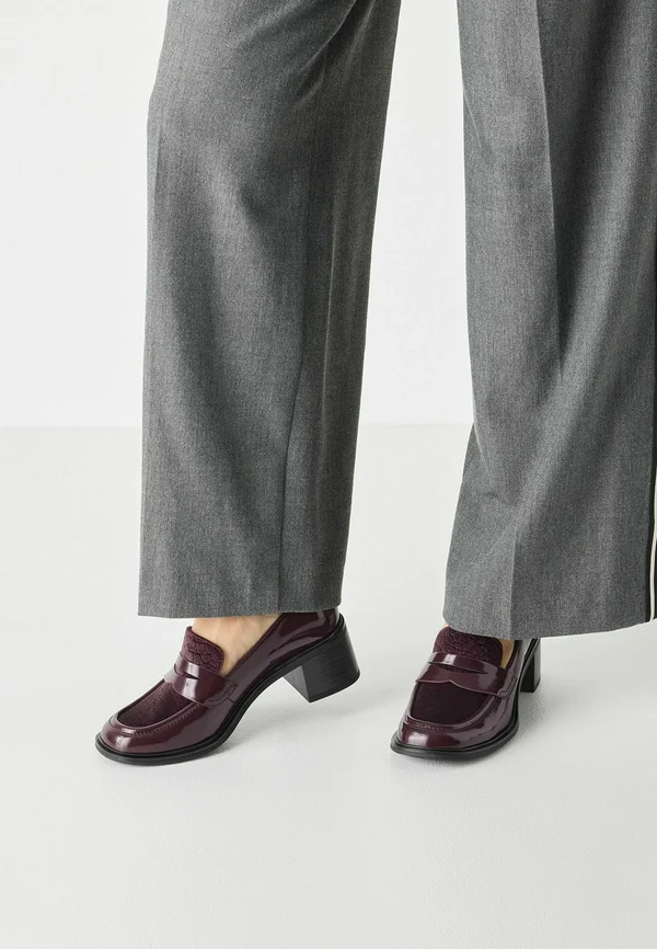 Classic heels - merlot comb