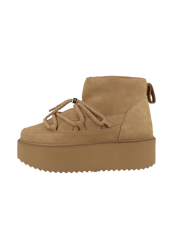 CLASSIC LOW PLATFORM - Winter boots - sand