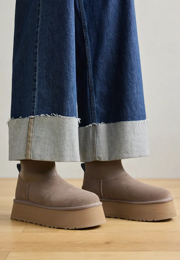 CLASSIC MINI DIPPER - Platform ankle boots - smoke plume