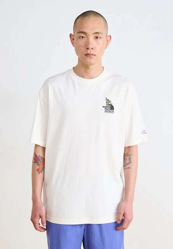 CLEAN TRAILS OVERSIZED TEE - Print T-shirt - white dune