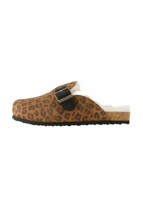 Clogs - brown leopard print