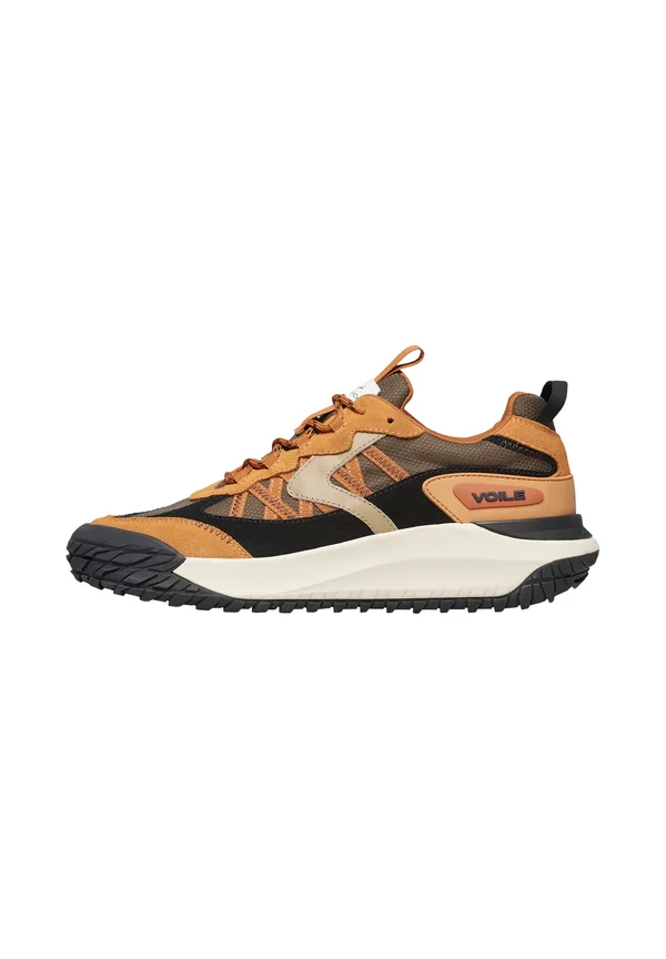 CLUB ACT 2 M. - Trainers - orange