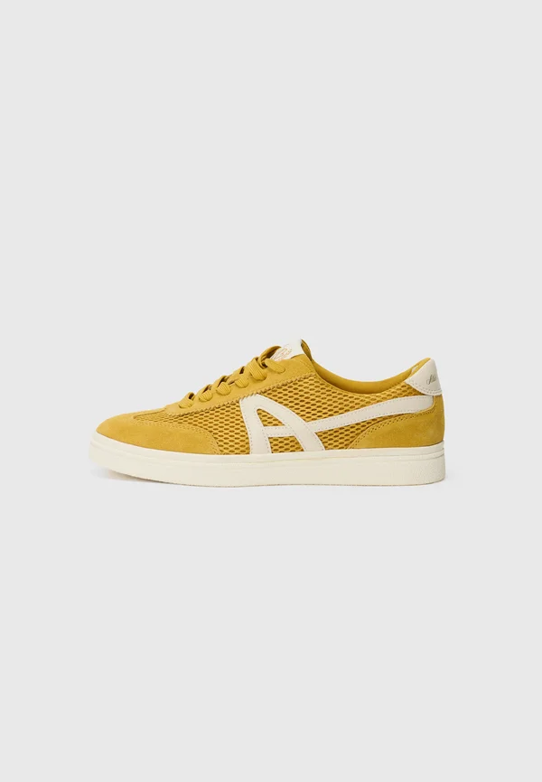 CLUB - Trainers - medium yellow