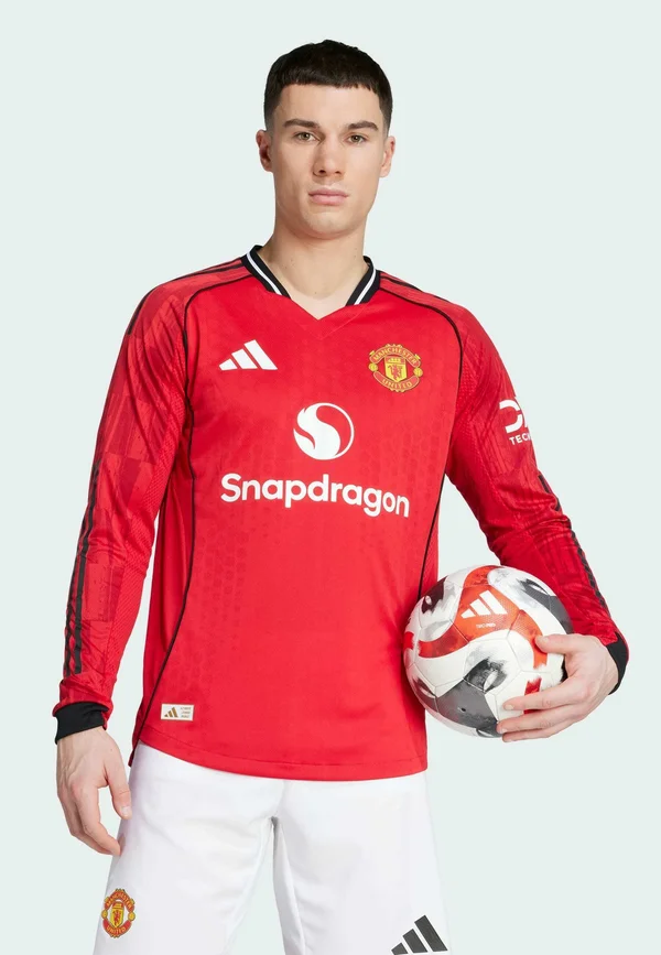 Club wear - mufc red