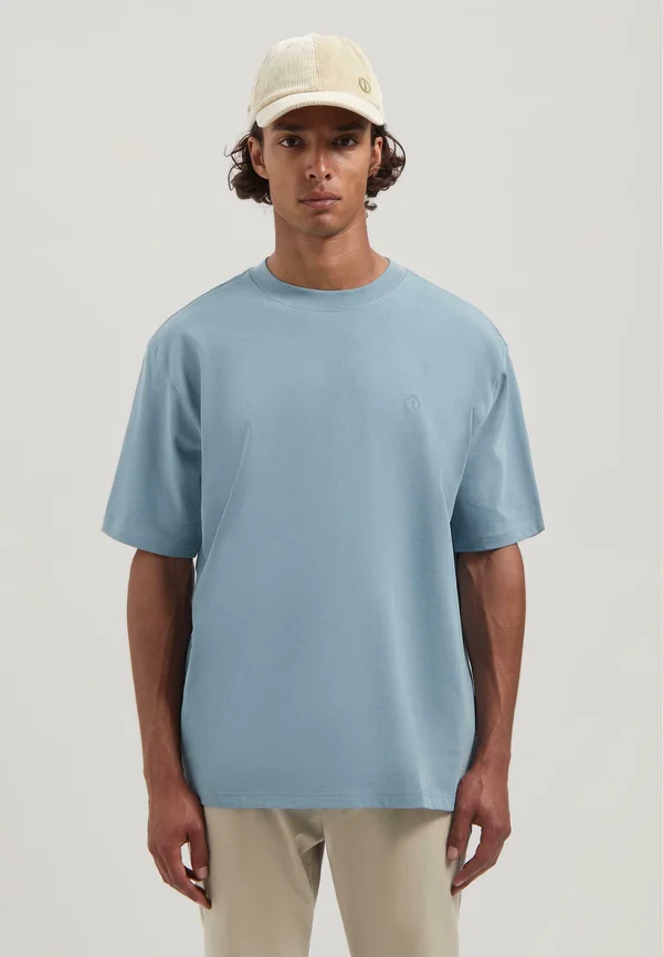 COLLIN - Basic T-shirt - mist blue