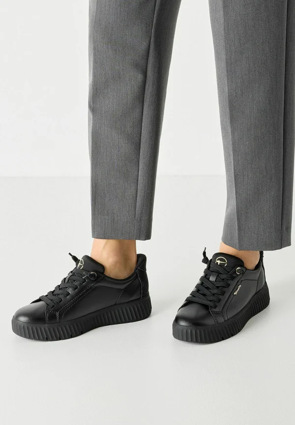 COMFORT STEP IN - Trainers - black