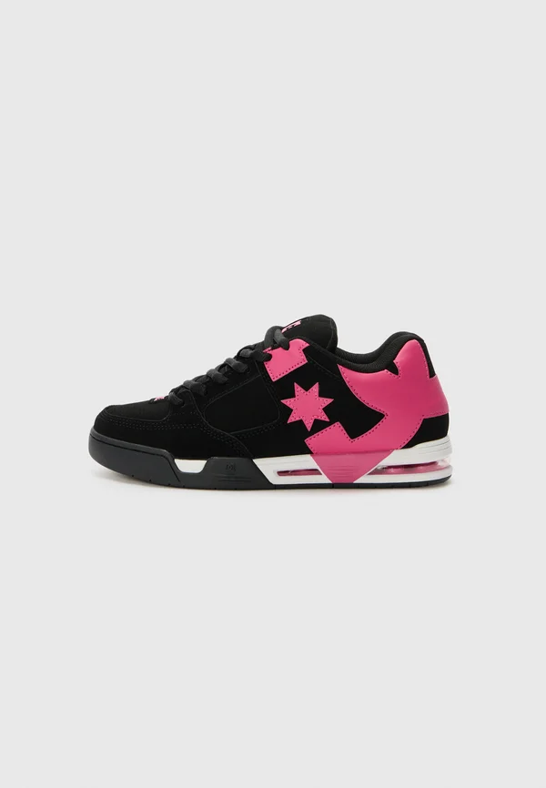 COMMAND - Skate shoes - black/pink