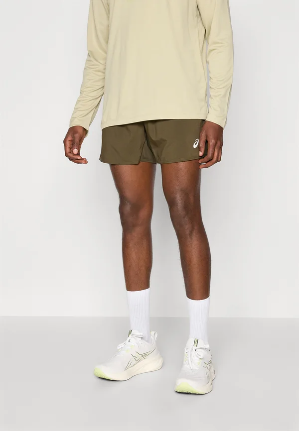 CORE SHORT - Sports shorts - brown stone