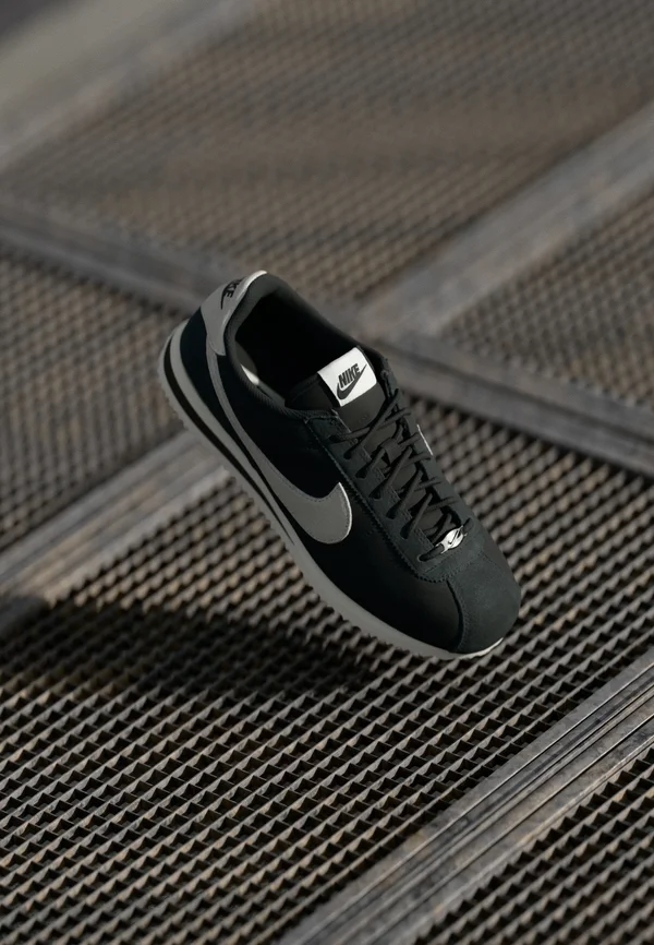 CORTEZ PRM - Trainers - black/sail