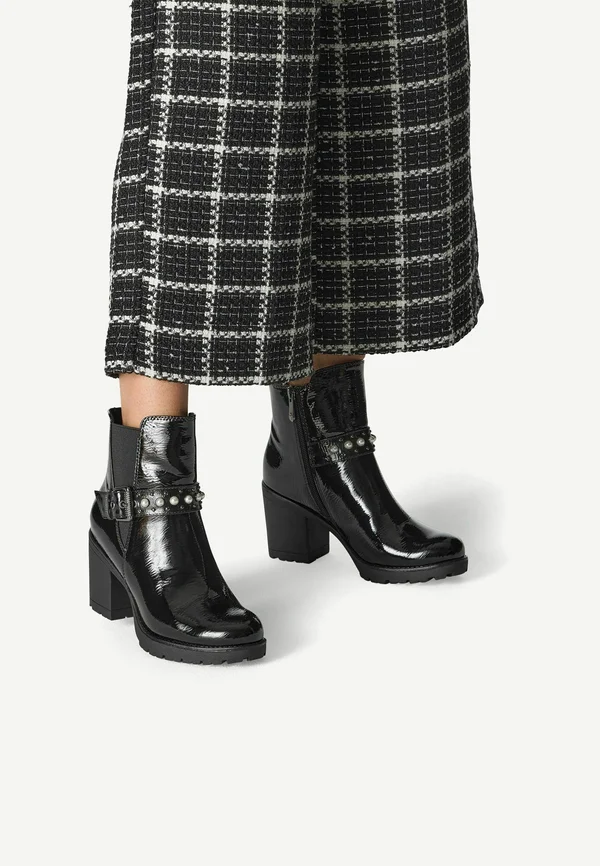 Cowboy/biker ankle boot - black patent
