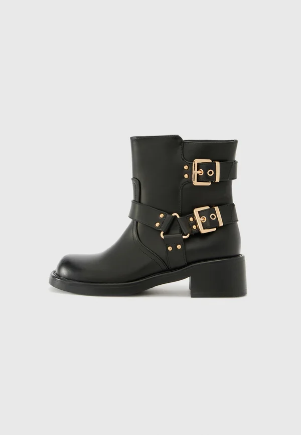 Cowboy/biker ankle boot - black