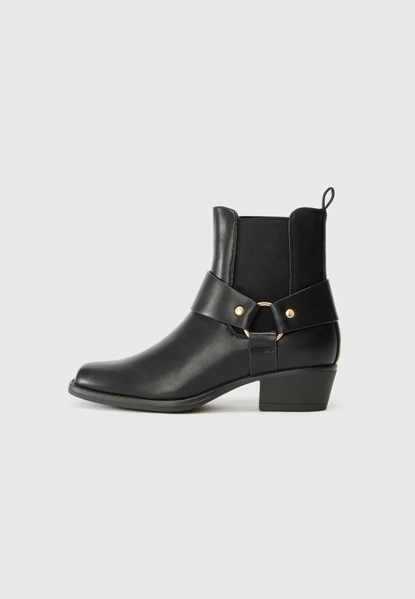 Cowboy/biker ankle boot - black