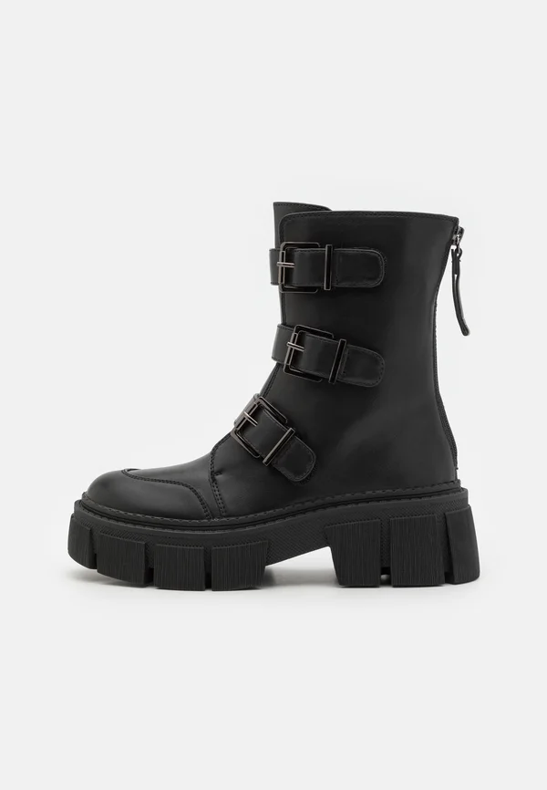 Cowboy/biker ankle boot - black