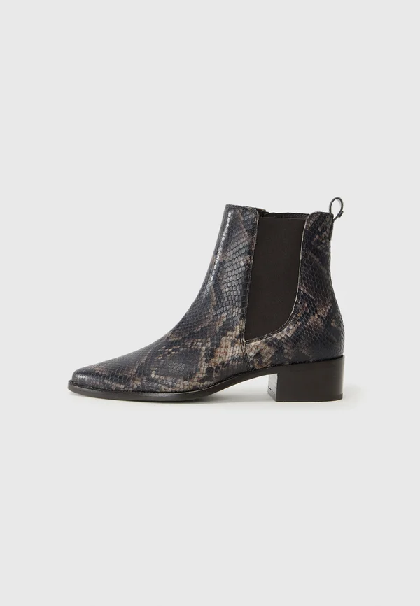 Cowboy/biker ankle boot - boa safari