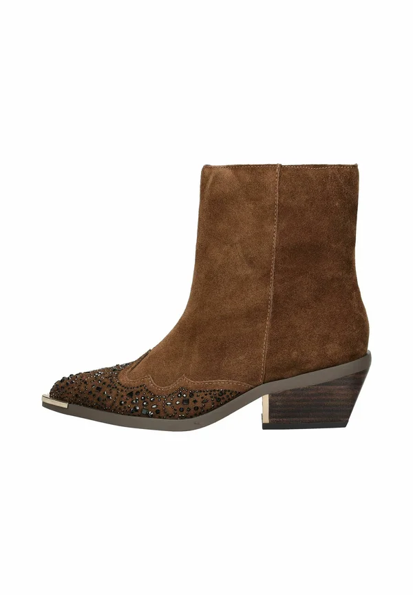 Cowboy/biker ankle boot - camel